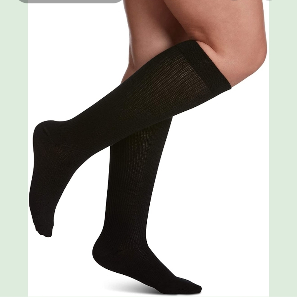 Sigvaris 15-20mmHg Brown Compression Socks